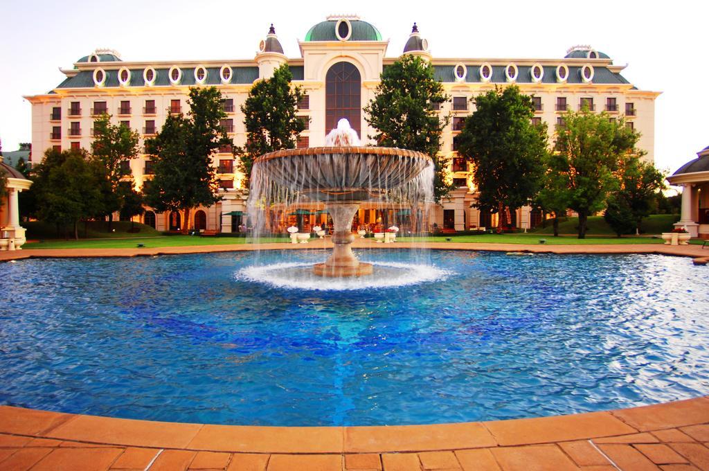 Peermont D'Oreale Grande At Emperors Palace Kempton Park Ngoại thất bức ảnh
