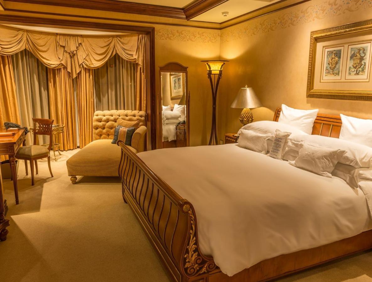 Peermont D'Oreale Grande At Emperors Palace Kempton Park Ngoại thất bức ảnh
